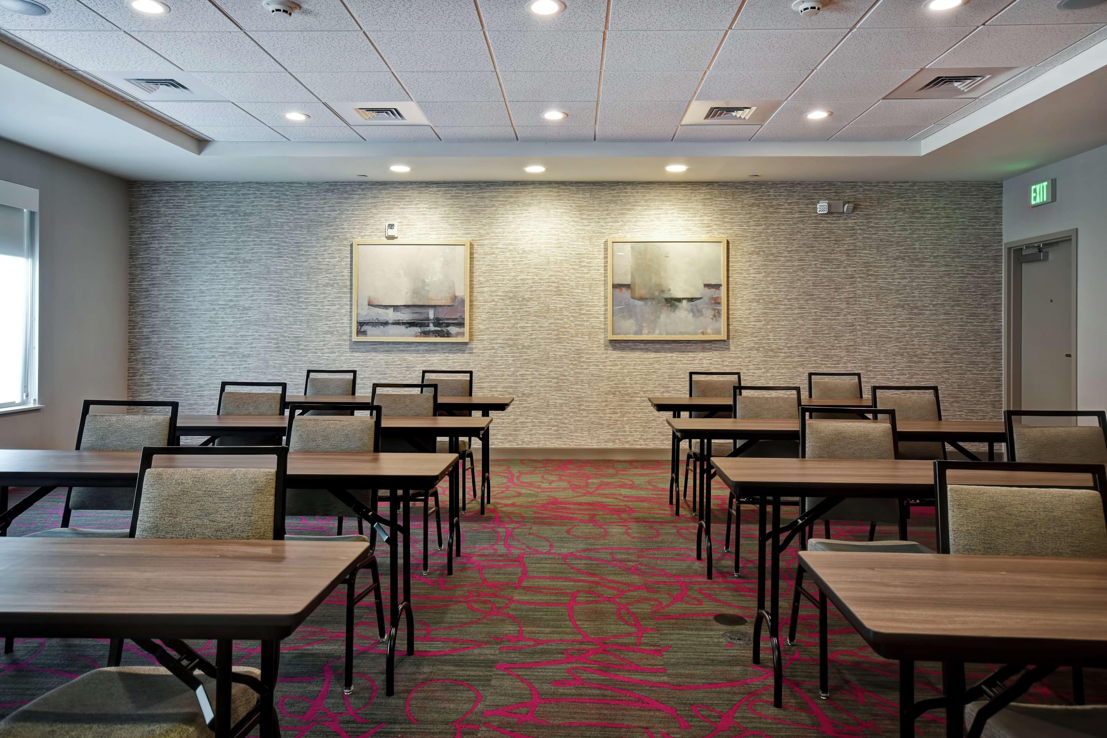 Home2 Suites By Hilton Birmingham/Fultondale, Al Bagian luar foto