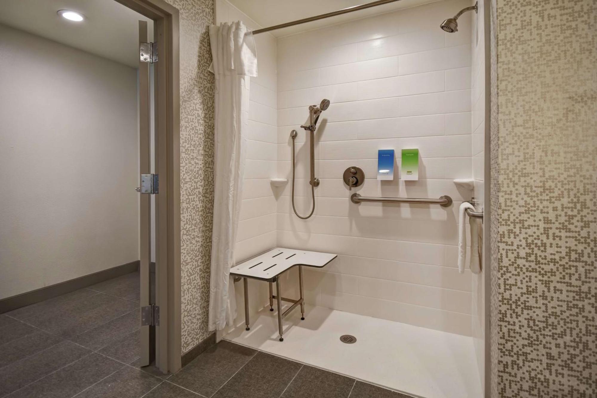 Home2 Suites By Hilton Birmingham/Fultondale, Al Bagian luar foto